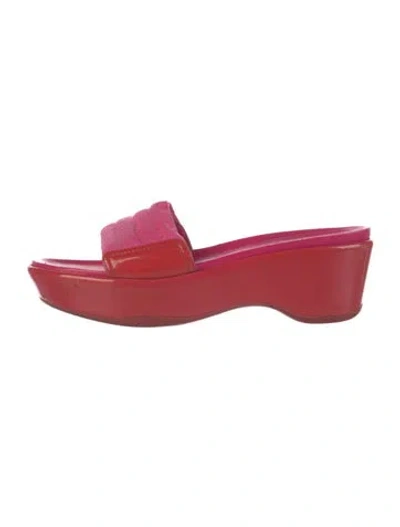 Pre-owned Prada Patent Leather Slides In Red