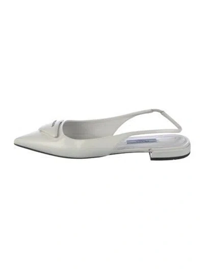 Pre-owned Prada Patent Leather Slingback Flats In White