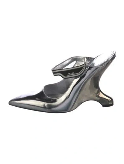 Pre-owned Prada Patent Leather Slingback Pumps