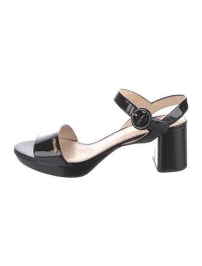 Pre-owned Prada Patent Leather Slingback Pumps In Black