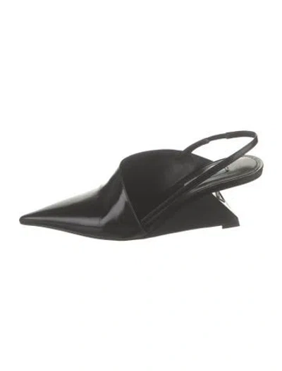 Pre-owned Prada Patent Leather Slingback Pumps In Black
