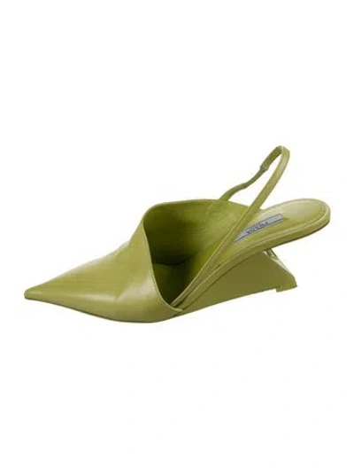 Pre-owned Prada Patent Leather Slingback Pumps In Green