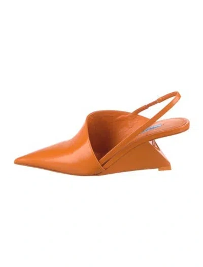 Pre-owned Prada Patent Leather Slingback Pumps In Orange