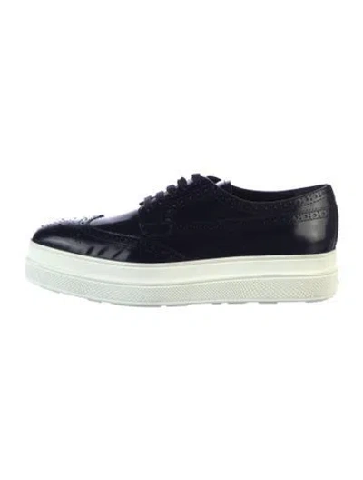Pre-owned Prada Patent Leather Sneakers In Blue