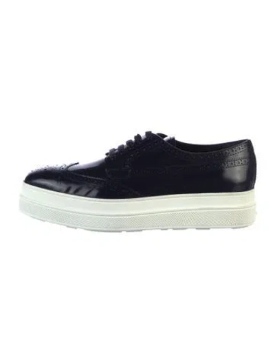 Pre-owned Prada Patent Leather Sneakers In Blue