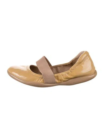 Pre-owned Prada Patent Leather Sneakers In Brown