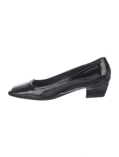 Pre-owned Prada Patent Leather Studded Accents Pumps In Black