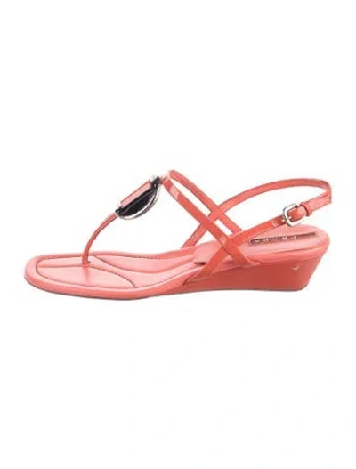 Pre-owned Prada Patent Leather T-strap Sandals In Pink