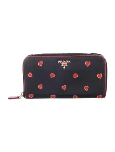 Pre-owned Prada Patent Leather Wallet In Black