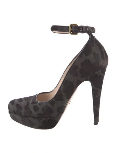 Pre-owned Prada Ponyhair Pumps In Brown