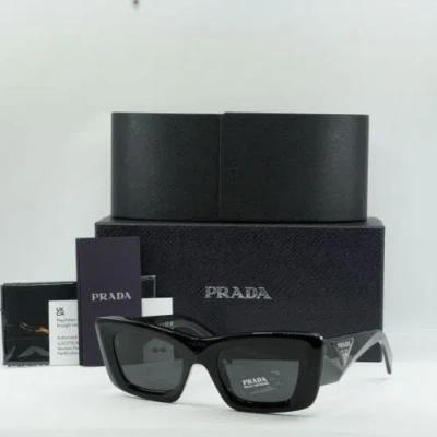 Pre-owned Prada Pr13zs 1ab5s0 Black/dark Grey 50-21-140 Sunglasses Authentic In Gray