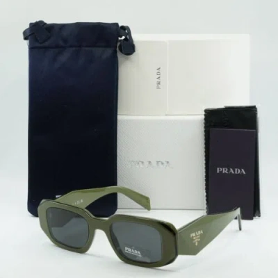 Pre-owned Prada Pr17ws 13n5s0 Sage/black/dark Grey 49-20-145 Sunglasses In Gray