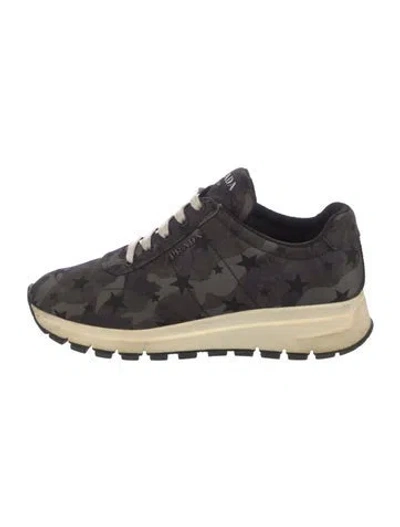 Pre-owned Prada Printed Athletic Sneakers In Gray