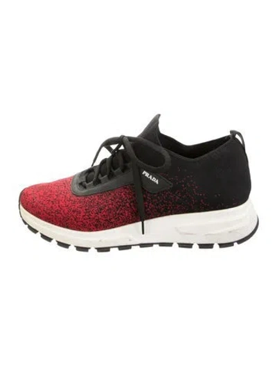 Pre-owned Prada Printed Athletic Sneakers In Red