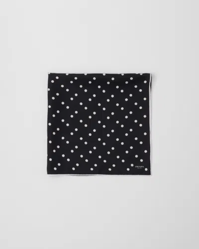 PRADA SCHAL AUS SEIDENTWILL MIT PRINT, 65 X 65