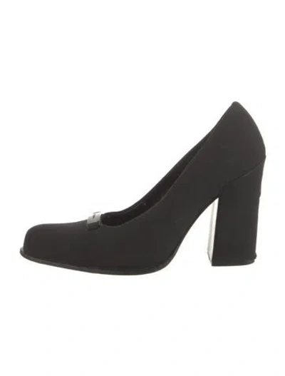 Pre-owned Prada Pumps In Black