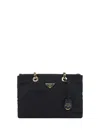 Prada Re-edition 1995 Quilted Chain Shoulder Bag In Nero
