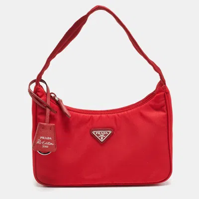 Pre-owned Prada Re-edition 2000 Red Nylon Shoulder Bag