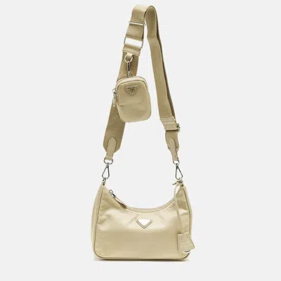Pre-owned Prada Re-edition 2005 Cream Nylon Shoulder Bag In White