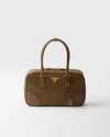 Prada Re-edition 1978 Medium Tasche Mit Zwei Griffen Aus Re-nylon Und Saffiano-leder In Cork Beige