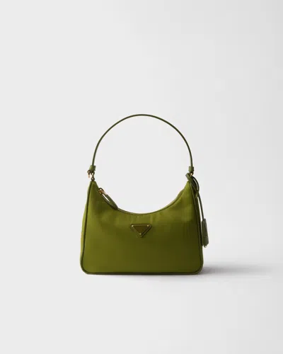 Prada Re-edition 2005 Mini Bag Aus Re-nylon In Green