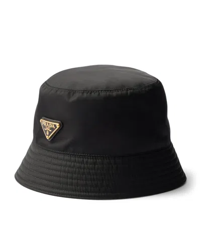 Prada Recycled Nylon Bucket Hat In F0632 Nero 1