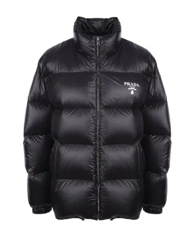 Prada Re-nylon Puffer Jacket In Black