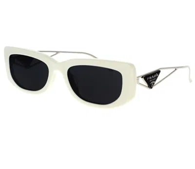 Pre-owned Prada Rectangle Sunglasses In White (pr14ys/1425s0/53)