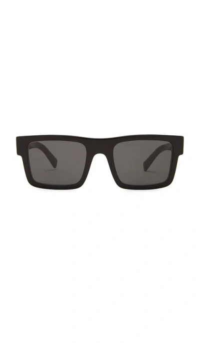 PRADA RECTANGLULAR FRAME SUNGLASSES