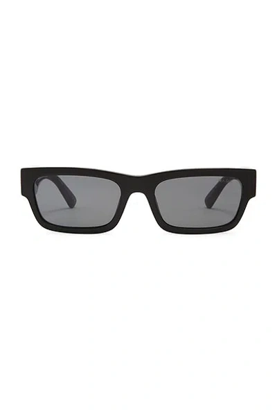 Prada Rectangular Frame Sunglasses In Black