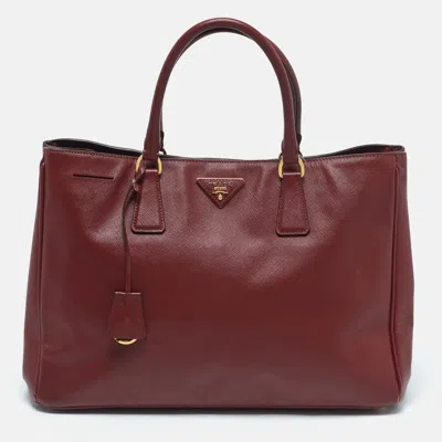 Pre-owned Prada Red Saffiano Leather Large Gardener's Tote