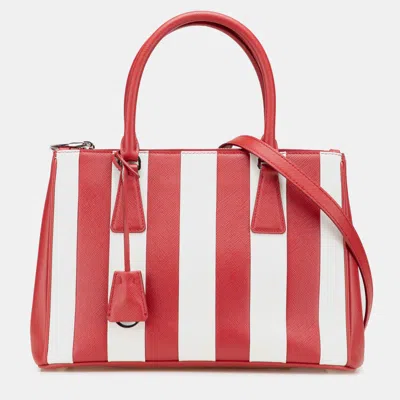 Pre-owned Prada Red Small Bicolor Saffiano Galleria Double Zip Satchel
