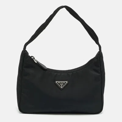 Pre-owned Prada Re-edition 2000 Black Nylon Shoulder Bag