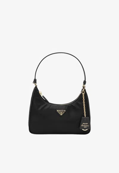 Prada Re-edition 2005 Shoulder Bag In Black