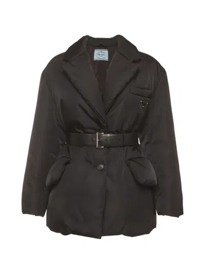 Pre-owned Prada Re-nylon Belted Puffer Jacket In 黑色
