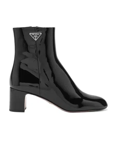 PRADA ROUND HEAD ZIPPER SHORT BOOTS