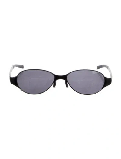 Pre-owned Prada Round Tinted Sunglasses In Black