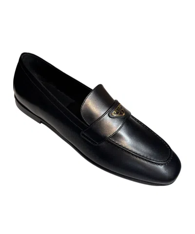 Prada Round Toe Loafers In Black