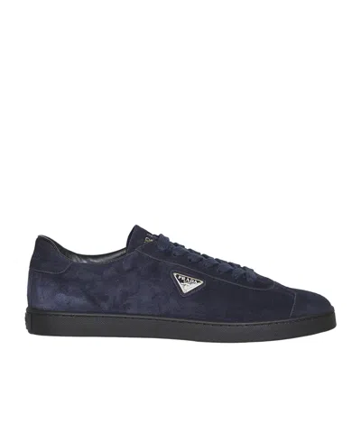 Prada Round Toe Low-top Sneakers