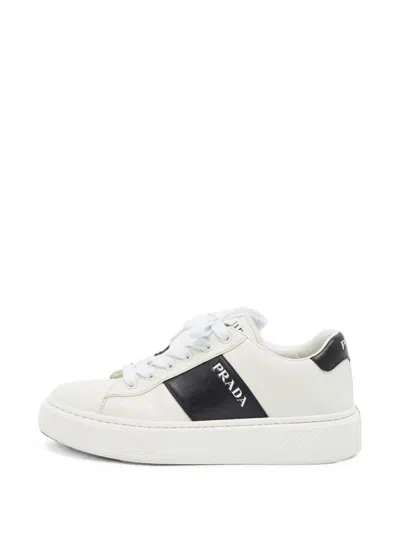 Pre-owned Prada Round-toe Lace-up Sneakers In White