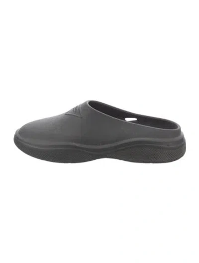 Pre-owned Prada Rubber Cutout Accent Mules In Grey