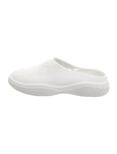 Pre-owned Prada Rubber Cutout Accent Sandals In White