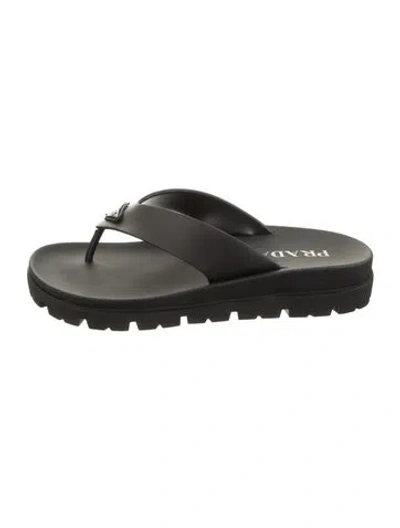 Pre-owned Prada Rubber Flip Flops In Black