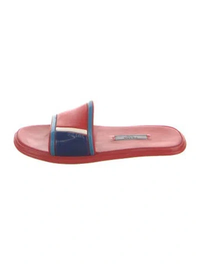 Pre-owned Prada Rubber Slides In Red