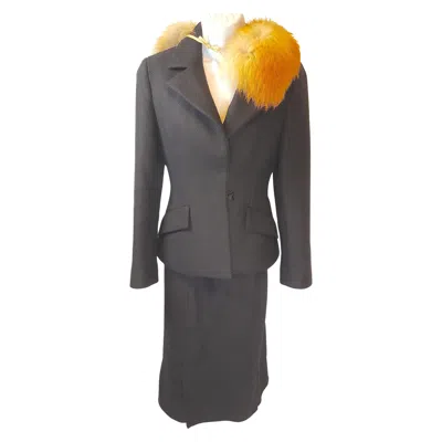 Pre-owned Prada Runwaylook1 Fur Silk Collar Checked Wool Skirtsuit 3piece Ensemble Fw 2000 In Black