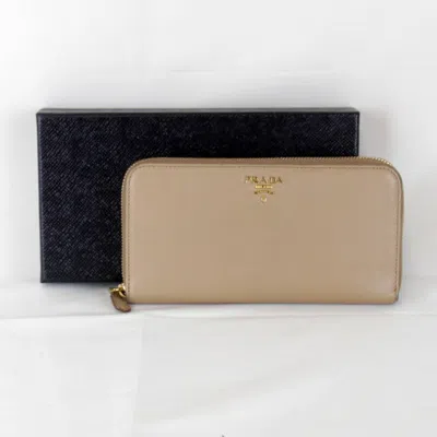 Pre-owned Prada Saffiano Brown Leather Long Wallet (bi-fold) ()