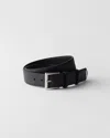 Prada Men Cintura In Pelle Saffiano Con Triangolo Logo In Black