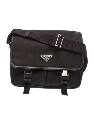 Pre-owned Prada Saffiano Leather Messenger Bag In Black