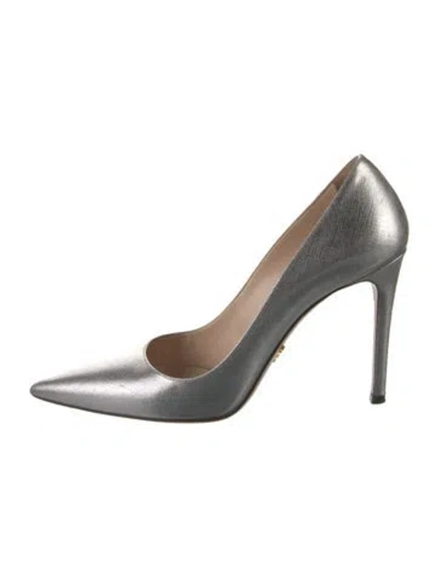 Pre-owned Prada Saffiano Leather Pumps In Silver