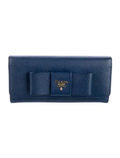 Pre-owned Prada Saffiano Lux Leather Wristlet In Blue